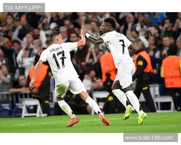 西甲联赛首轮赛程公布，巴萨将在主场迎战皇马-激情对决再度上演