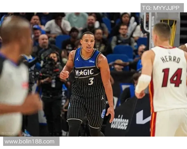 猛龙大胜76人，东部争冠热门——赛季新星冉冉升起